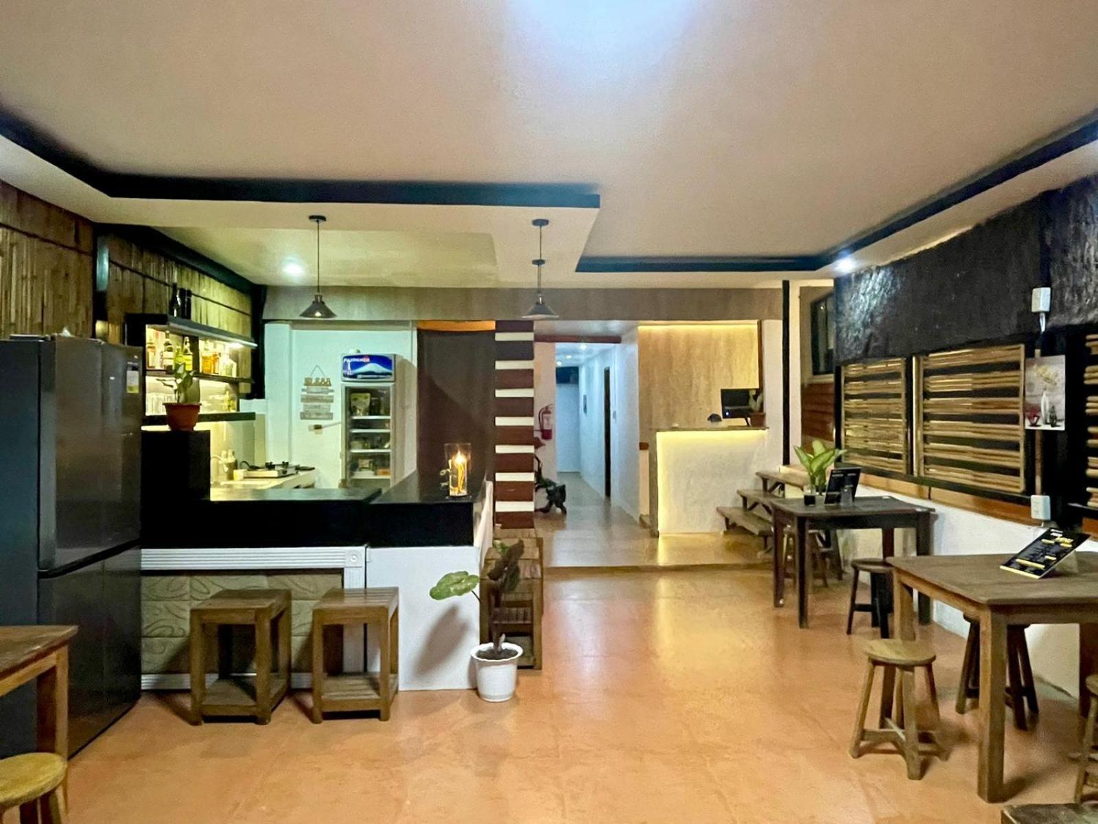 Trail Inn Puerto Princesa Eksteriør bilde
